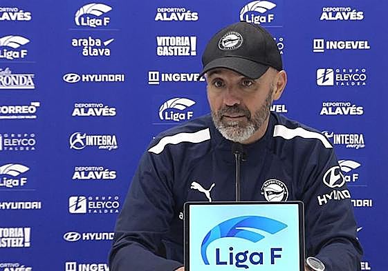 Juaristi, en rueda de prensa.