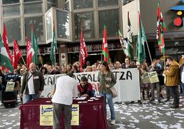 Concentración en la Gran Vía.