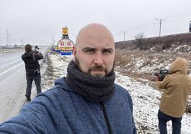 Pablo González, en la frontera de Polonia y Ucrania, antes de su detención.