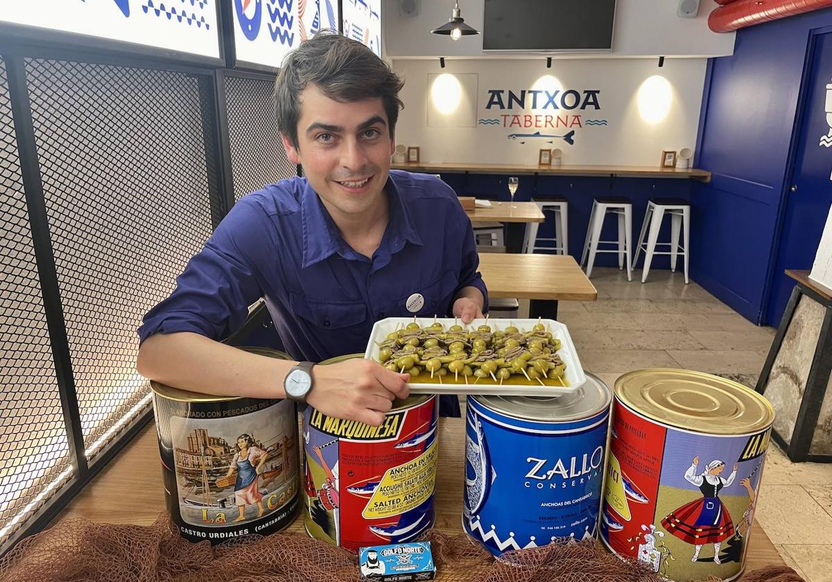 Eduardo Mejía Padró, el socio y cocinero de Antxoa.