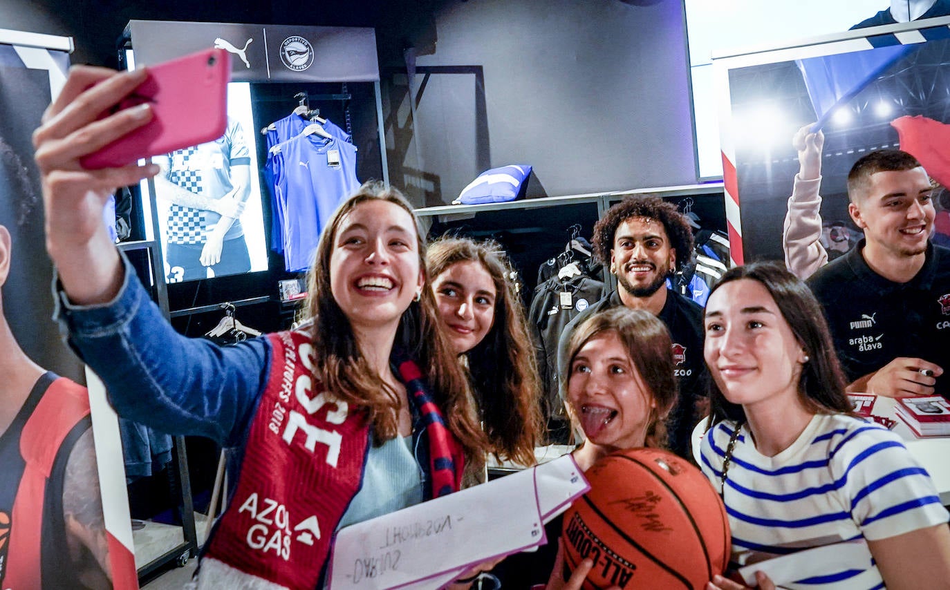 Las mejores fotos de la firma de autógrafos del Baskonia