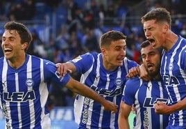 El Alavés renace a lo grande