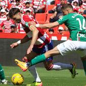 El 1x1 del Granada-Alavés: Tenaglia salva los muebles. Y tú, ¿quién crees que ha destacado?