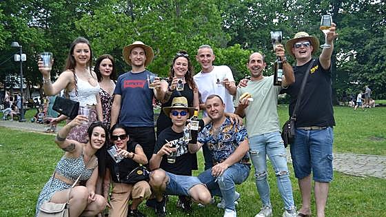 Amurrio descorcha una «extraordinaria» cosecha de txakoli alavés