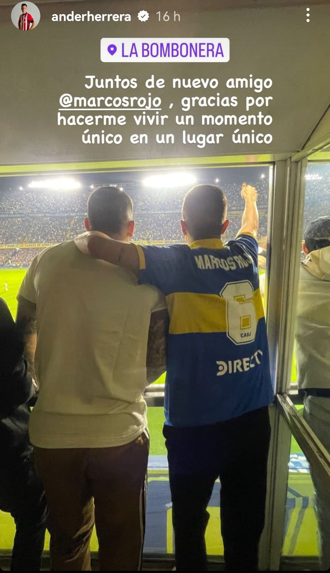 (07/06/2023) Ander Herrera, un hincha más de Boca en La Bombonera. El futbolista del Athletic sigue el partido de los 'xeneizes' contra Colo-Colo de la Copa Libertadores.