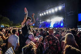 El cartel que hace del Azkena una historia del rock en tres días: busca tu concierto