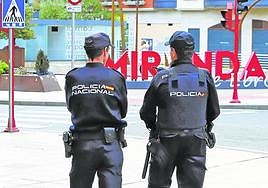 La ciudad cuenta en este momento con 61 efectivos de una plantilla fijada en 83.