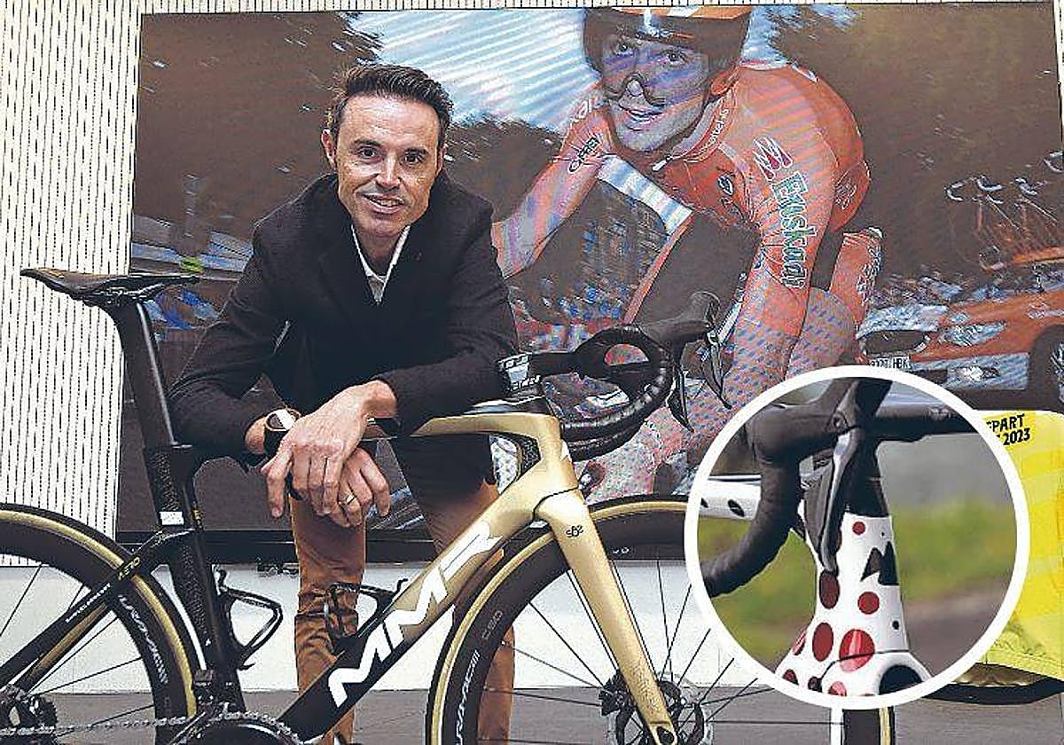 Samuel Sánchez posa con una imagen suya del Tour detrás y junto al maillot de embajador de L'Etape. En pequeño, detalle de la bici que usará mañana en Bilbao.