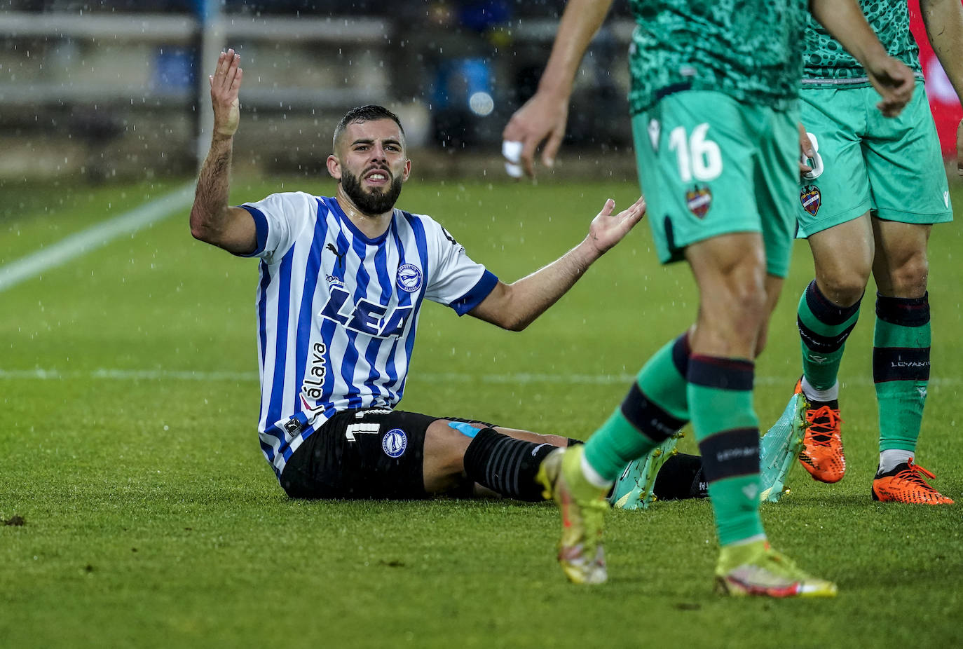 Las mejores fotos del Alavés - Levante