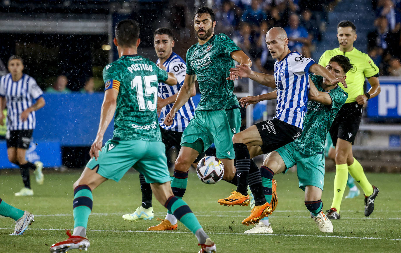 Las mejores fotos del Alavés - Levante