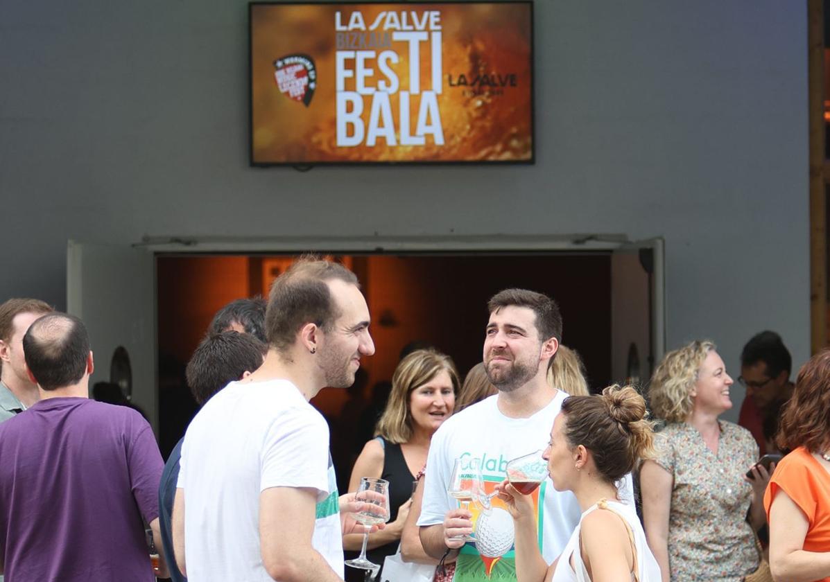 Más de dos mil personas asisten a La Salve Bizkaia Festibala