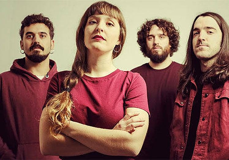 La 'frontwoman' Lide junto a Iñigo Etxarri (guitarra), Joshka Natke (bajo) y Ander Berzosa (batería).