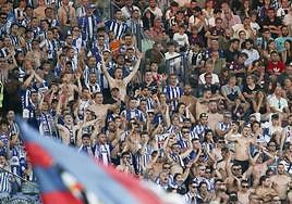 La afición albiazul ha estado presente en el estadio del Levante.