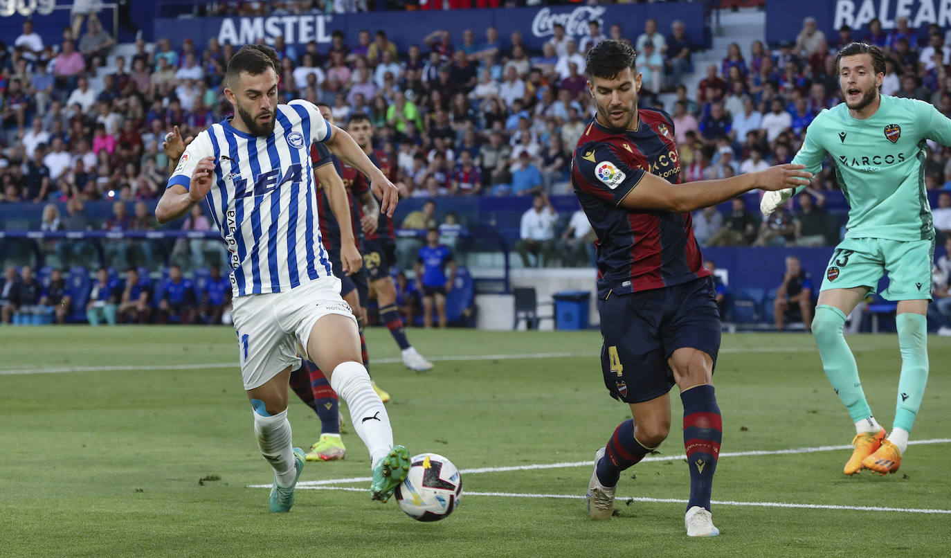 Las mejores fotos del Levante - Alavés