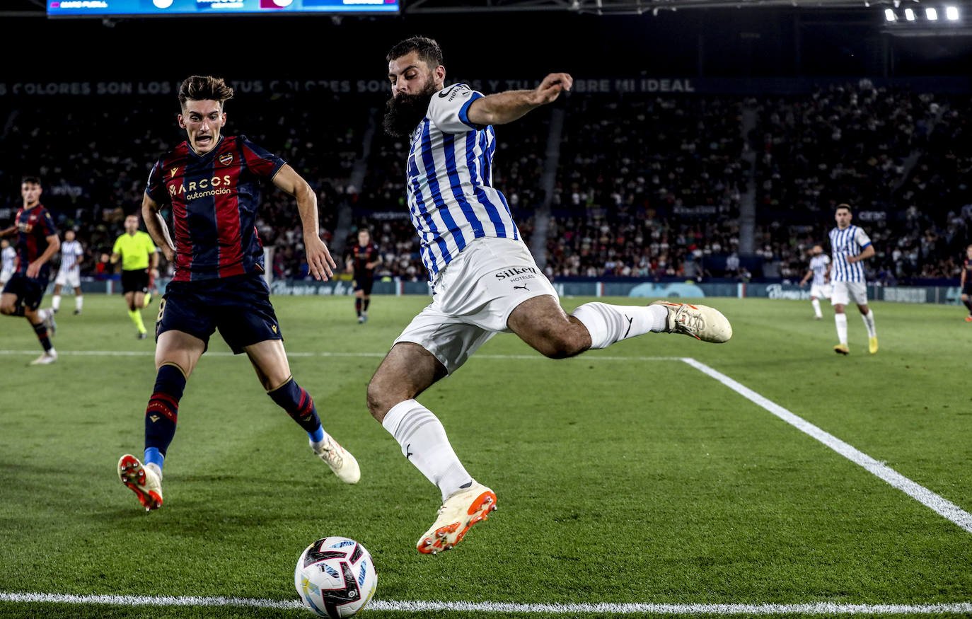 Las mejores fotos del Levante - Alavés