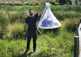 Mikel González durante uno de sus trabajos de campo.