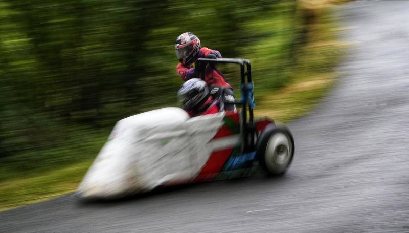 Las imágenes de los valientes y sus goitiberas en Zaldibar