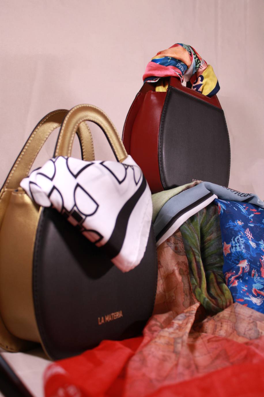 Los bolsos de piel de cactus creados por una madre e hija vizcaínas que llegan a EE UU