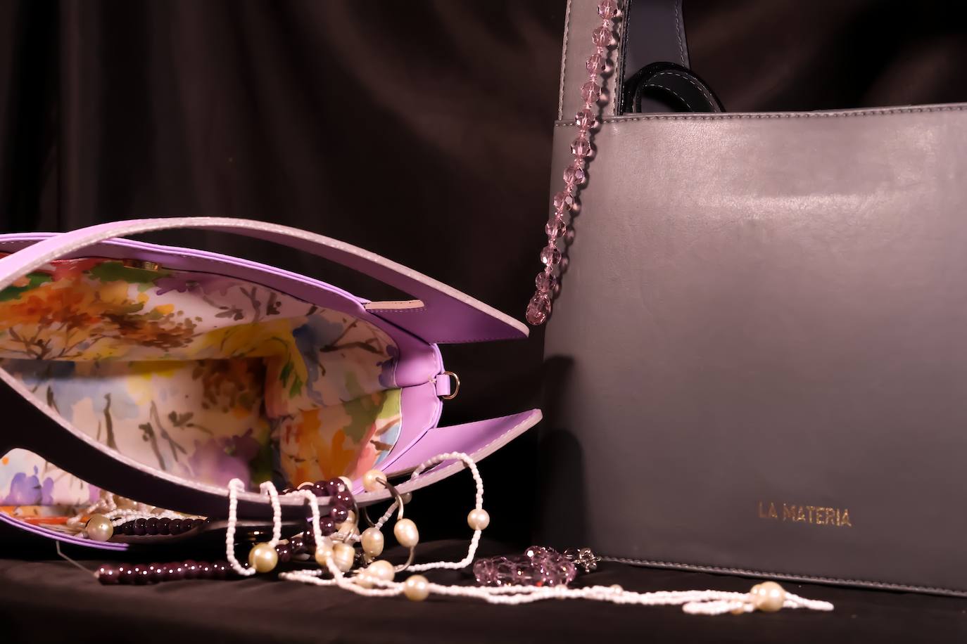 Los bolsos de piel de cactus creados por una madre e hija vizcaínas que llegan a EE UU