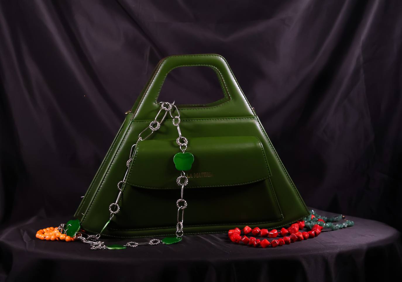 Los bolsos de piel de cactus creados por una madre e hija vizcaínas que llegan a EE UU