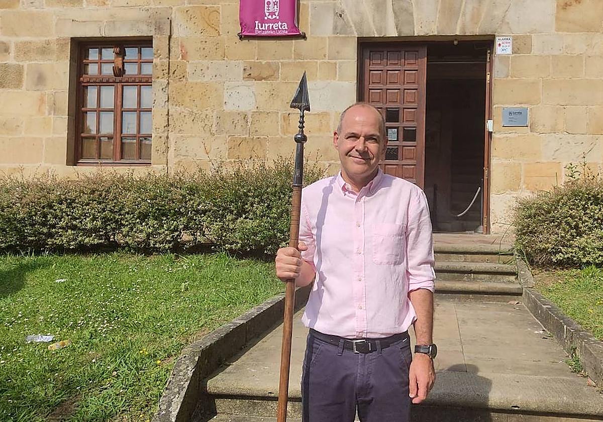 Iñaki Totorikaguena levantó la makila por quinta vez consecutiva el pasado sábado