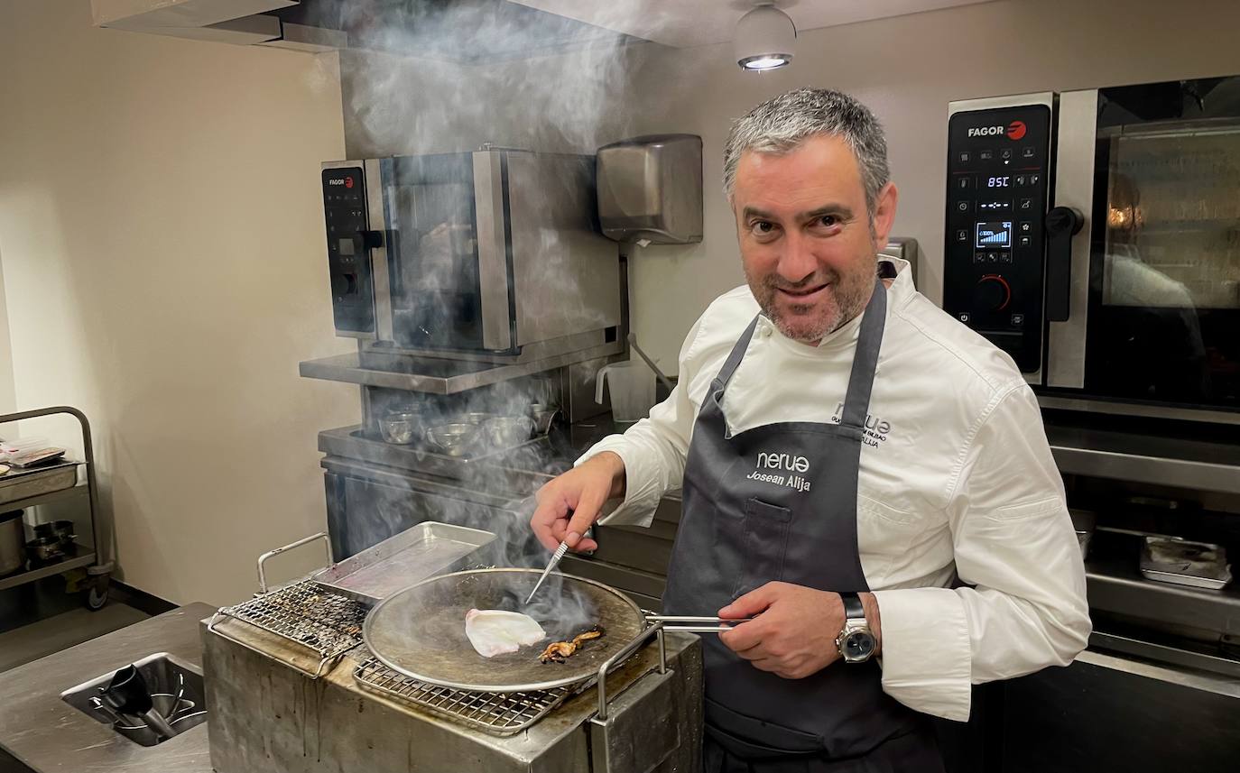 Josean Alija en la cocina.