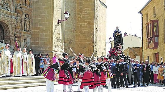 San Felices fue honrado en multitud