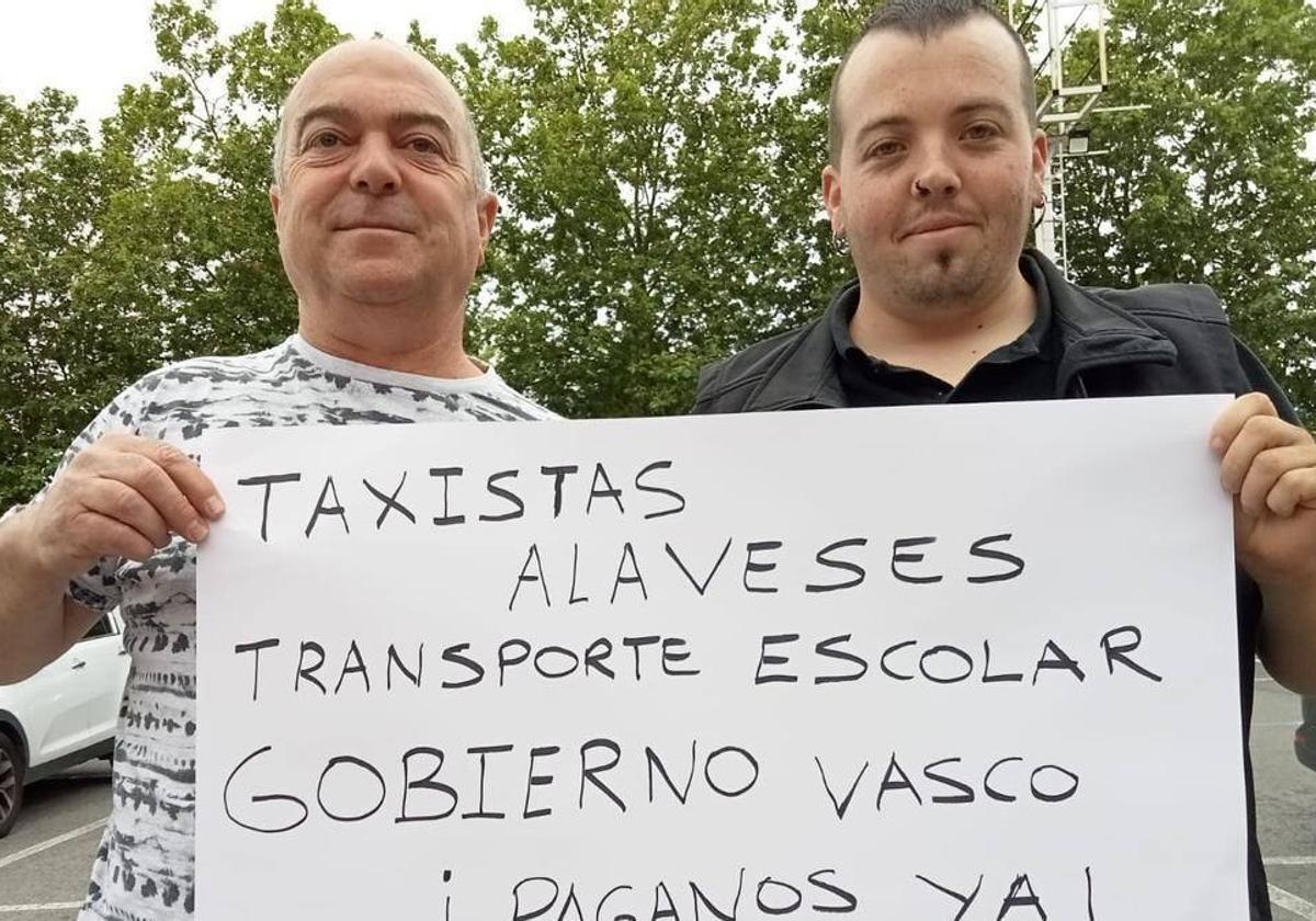 «El Gobierno vasco nos debe 20.000 euros por viajes en taxi»