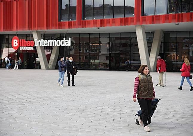 Plaza de la Intermodal.