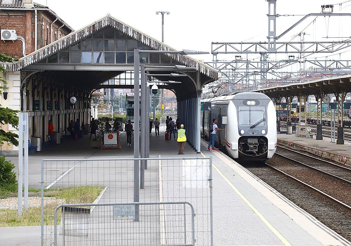 Reclaman que se estudie la puesta en marcha de un corredor de cercanías con la ciudad como eje central.