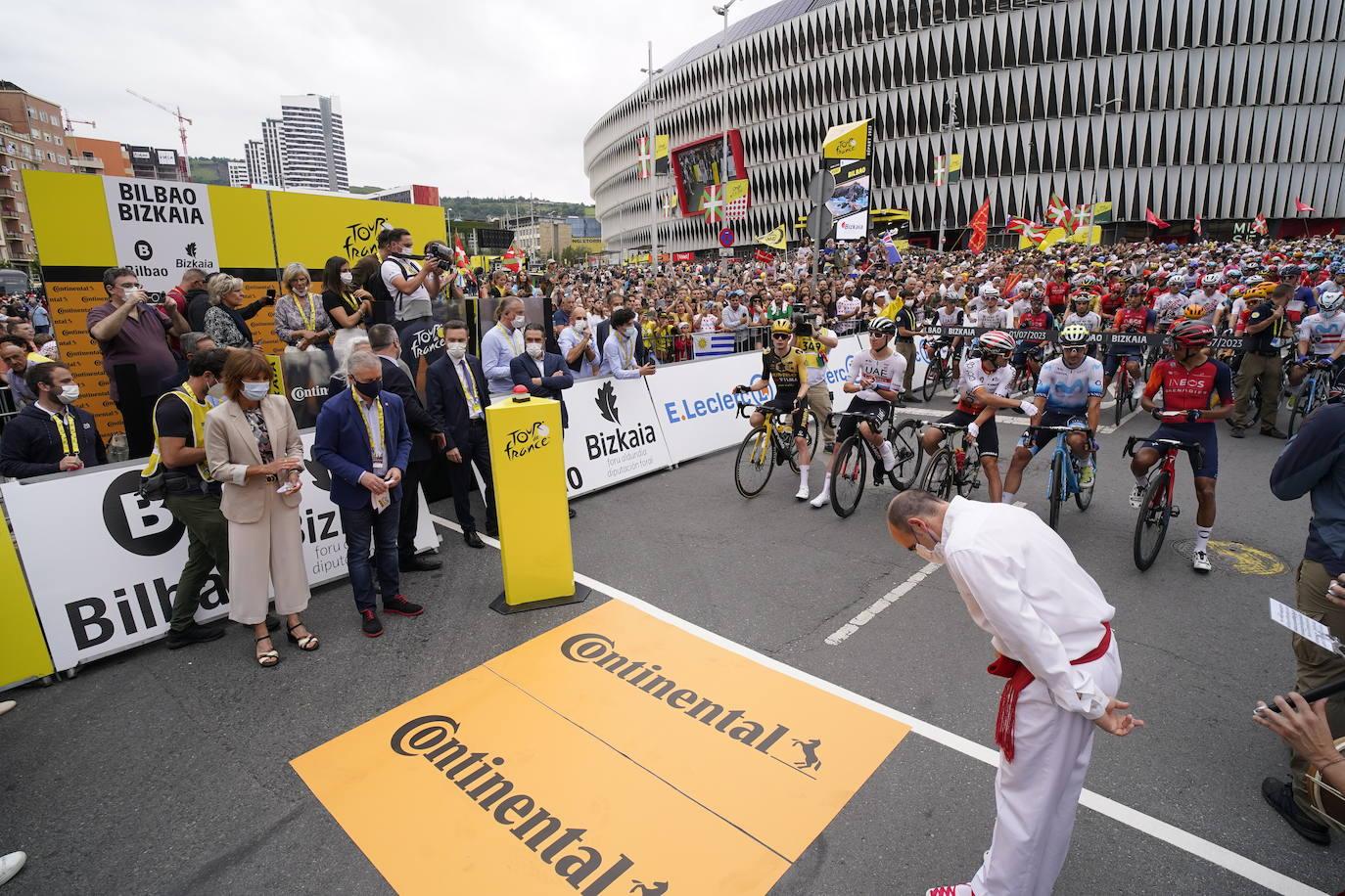 Espectacular ambiente en Bizkaia por la primera etapa del Tour