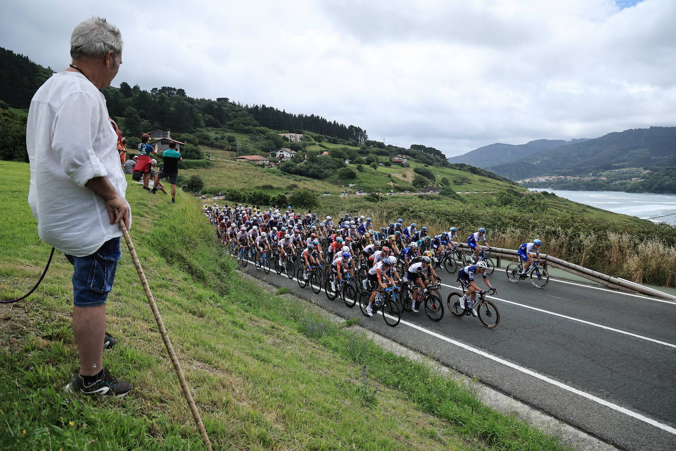 Espectacular ambiente en Bizkaia por la primera etapa del Tour