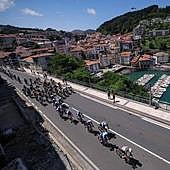 El Tour se despide de Euskadi: así le hemos contado la tercera etapa