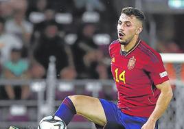 Paredes da un paso adelante en su evolución