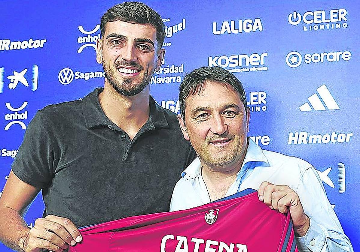 Catena ha sido presentado este miércoles como nuevo jugador de Osasuna.