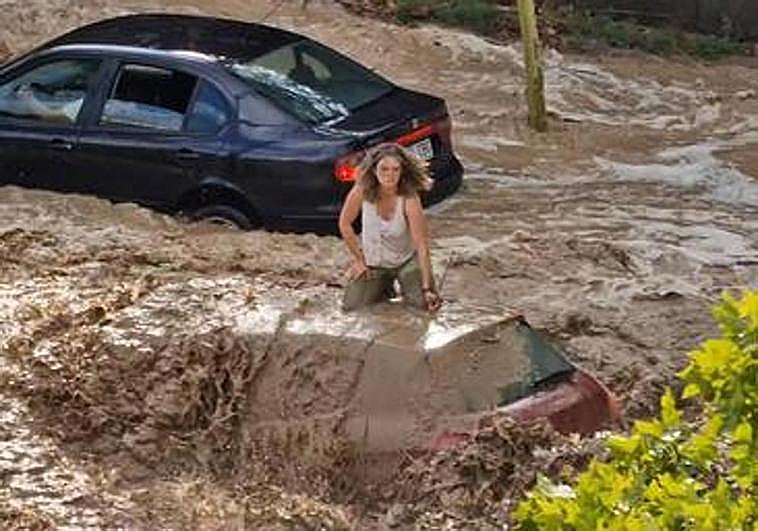 ¿Qué es una supercélula? Así se forma la 'reina de las tormentas' que sembró el caos en Zaragoza