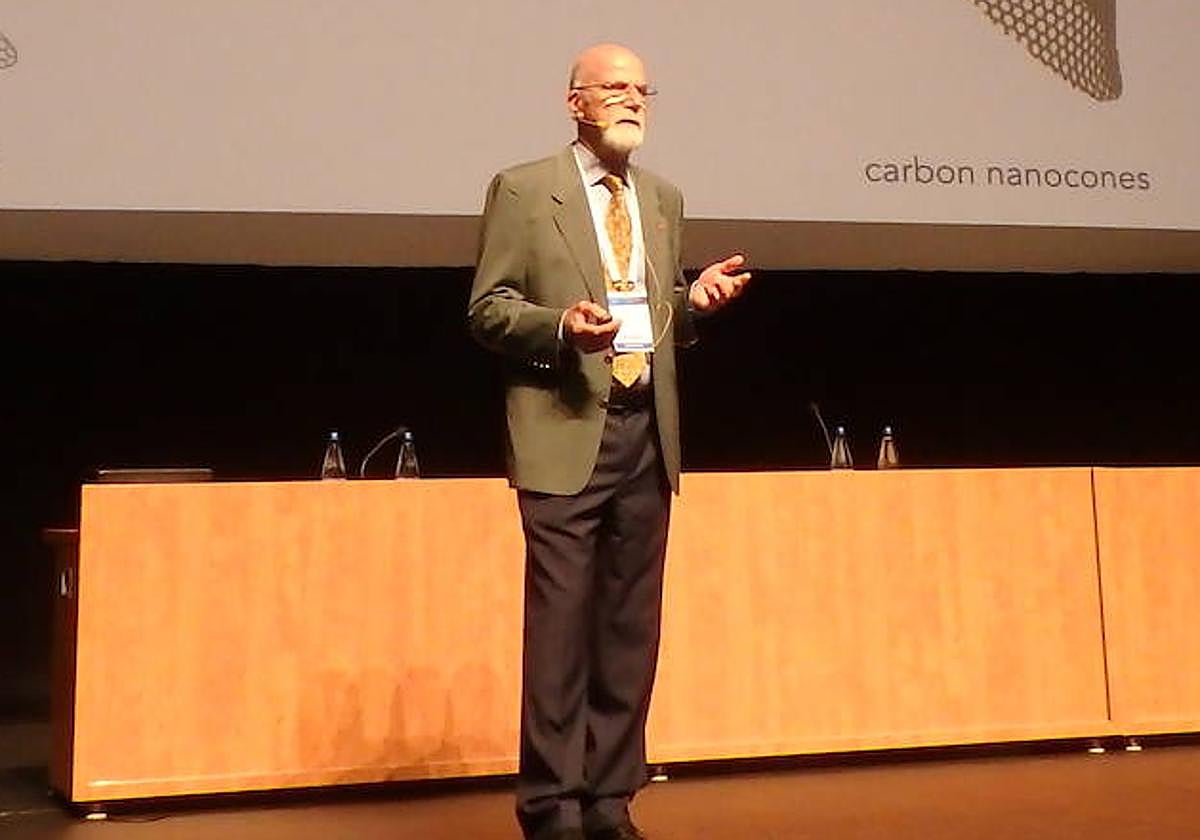 Reconocimiento europeo para el profesor Ikerbasque Maurizio Prato