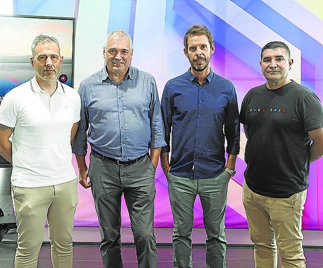 Roberto Sáez, Ángel Castro, Aitor Calle y José Manuel Gil. 