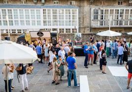 'UdaFest', la fiesta de Vitoria con cerveza artesana, talos, hamburguesas, música y rebajas