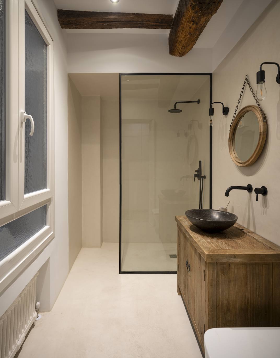 El piso clásico (pero moderno) de una pareja en el Casco Viejo