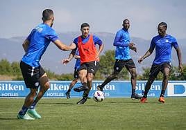 Benavídez reparte juego en la sesión del lunes.