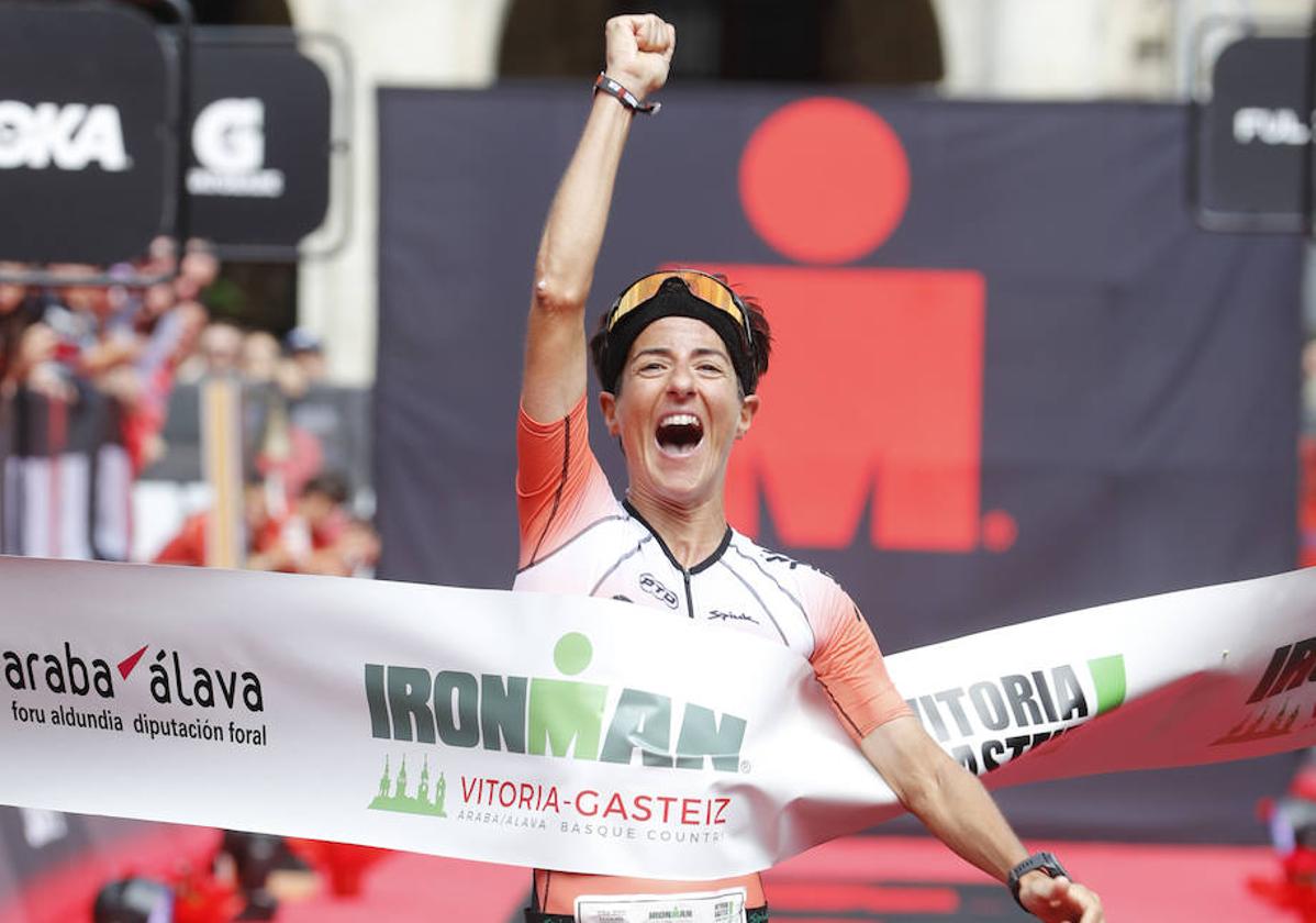 Gurutze Frades se impone en el Ironman de Vitoria