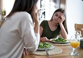 Claves para acompañar a las personas con Trastorno de la Conducta Alimentaria en verano