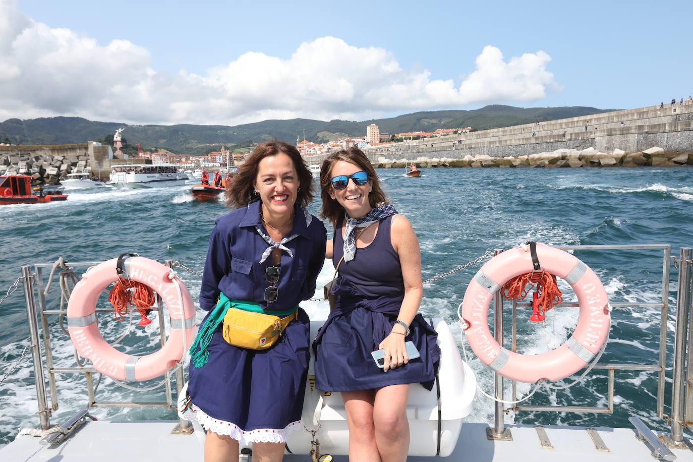 Miles de personas disfrutan de las Madalenas en Bermeo y Elantxobe