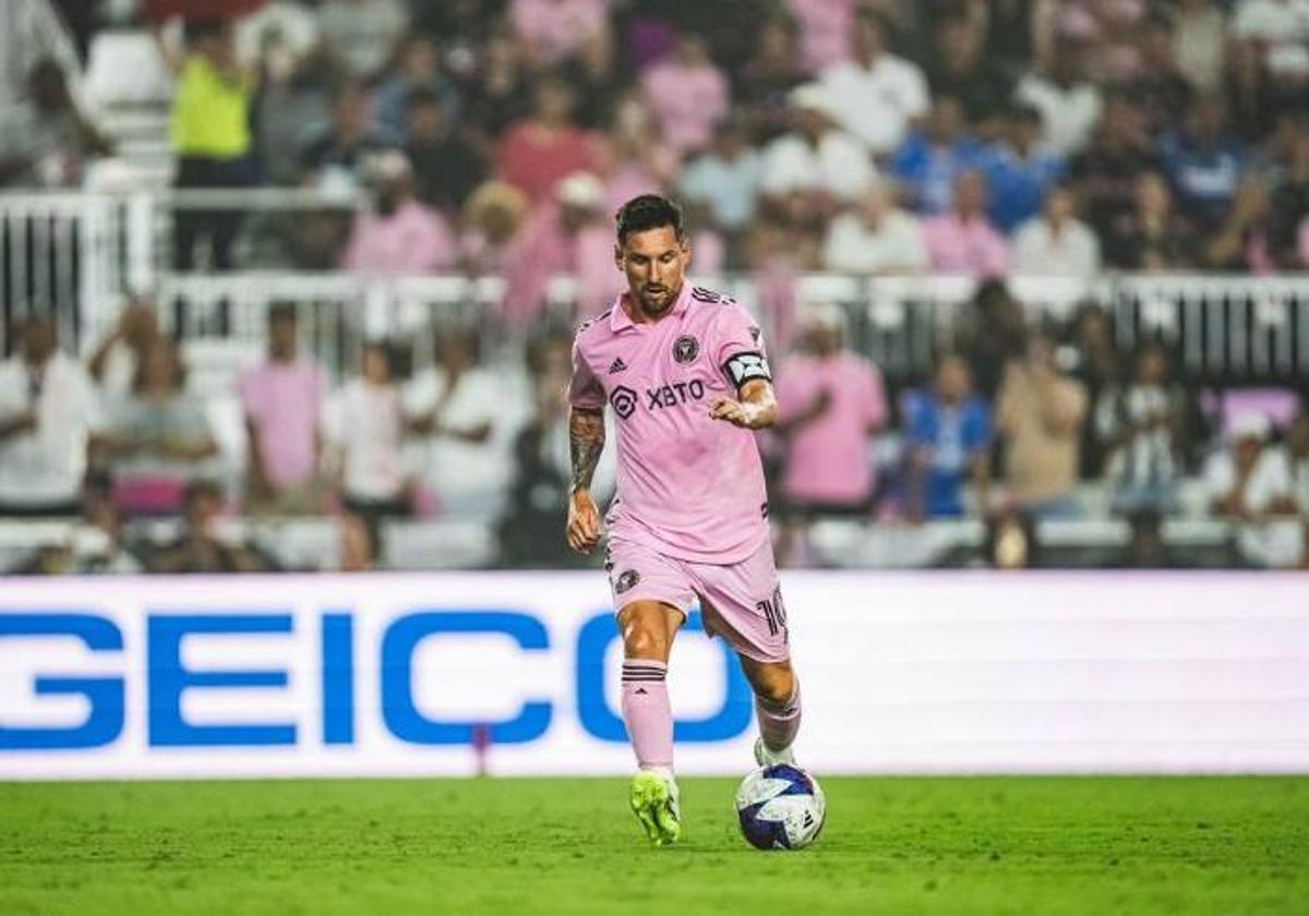 Lionel Messi durante su primer partido con el Inter de Miami