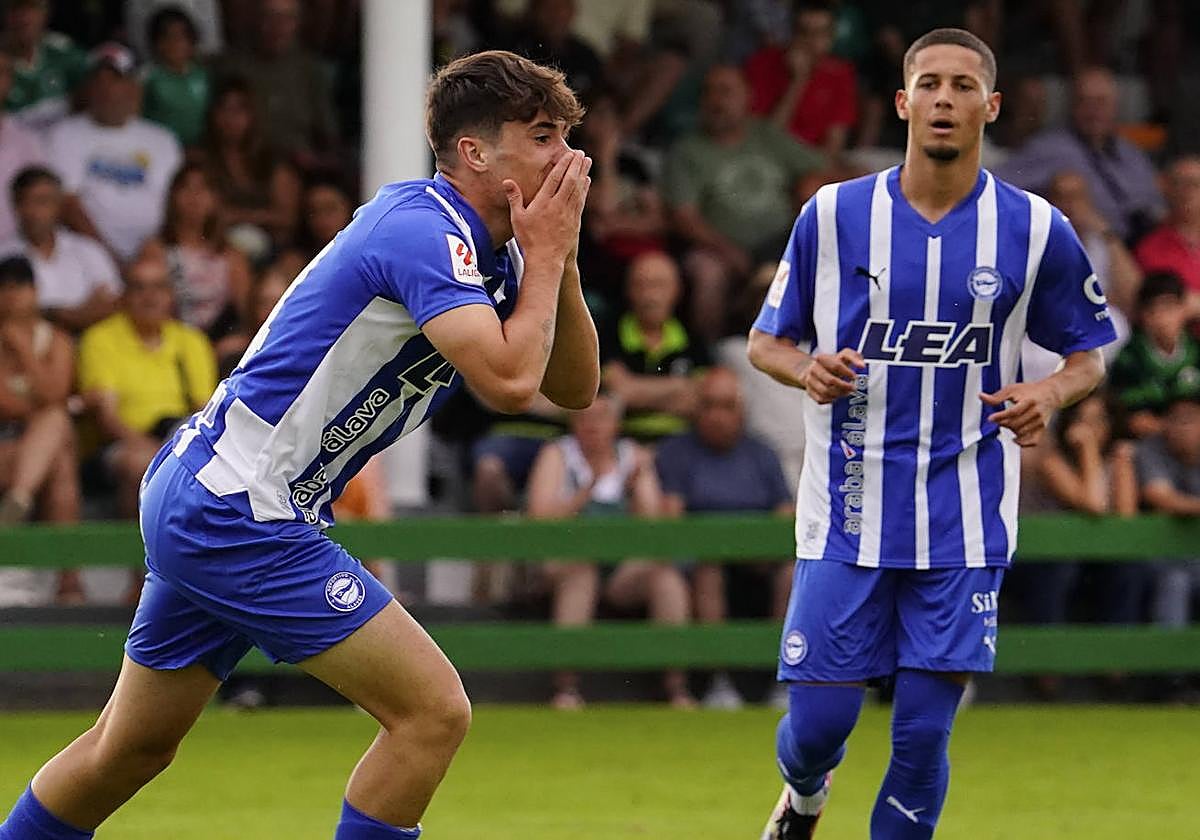 Egoitz no pudo contener la emoción tras el gol.