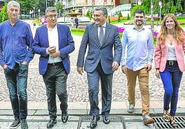 Oskar Matute (EH Bildu), Patxi López (PSE-EE), Aitor Esteban (PNV), Lander Martínez (Sumar) y Bea Fanjul (PP).