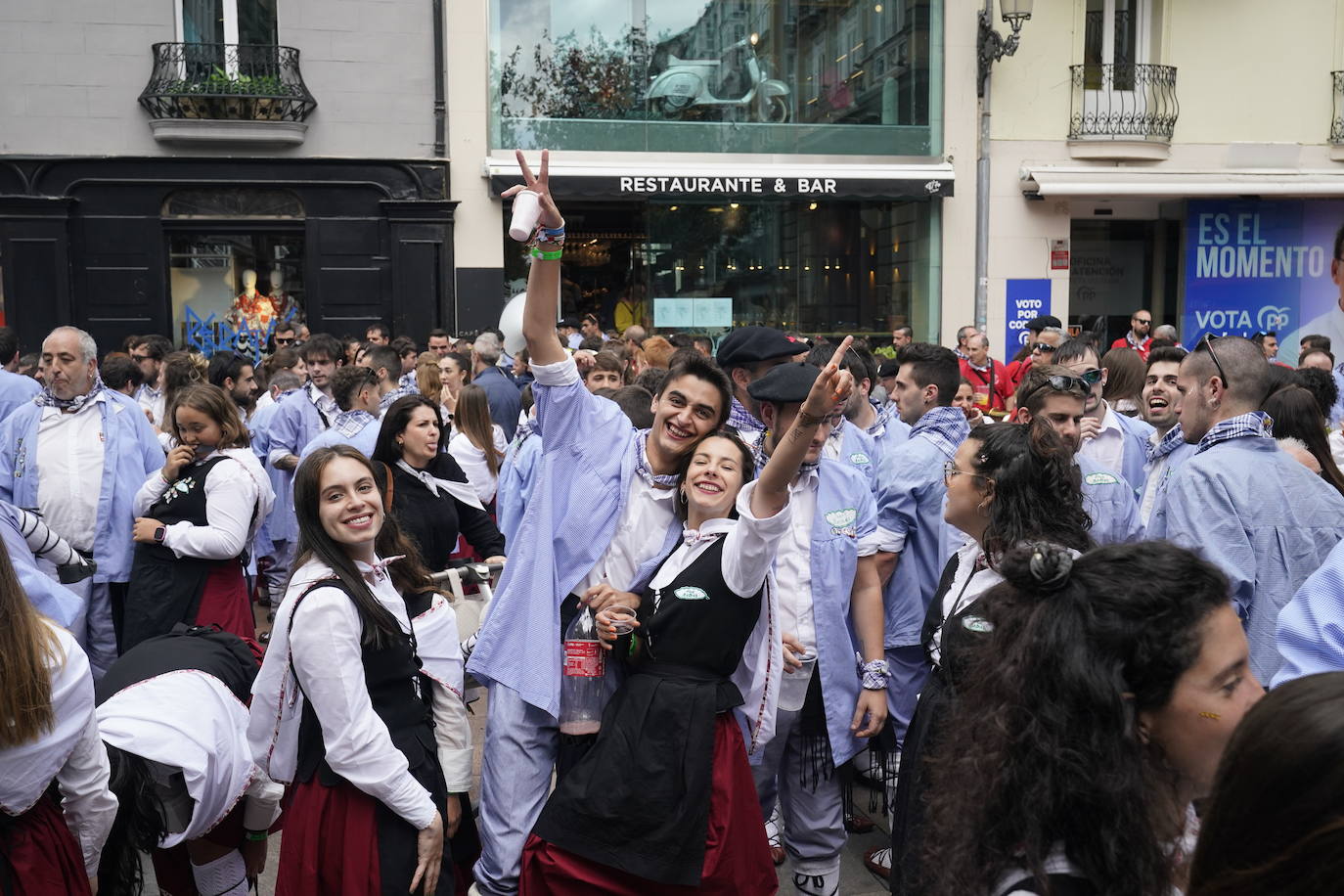 Vitoria se entrega a su fiesta más querida