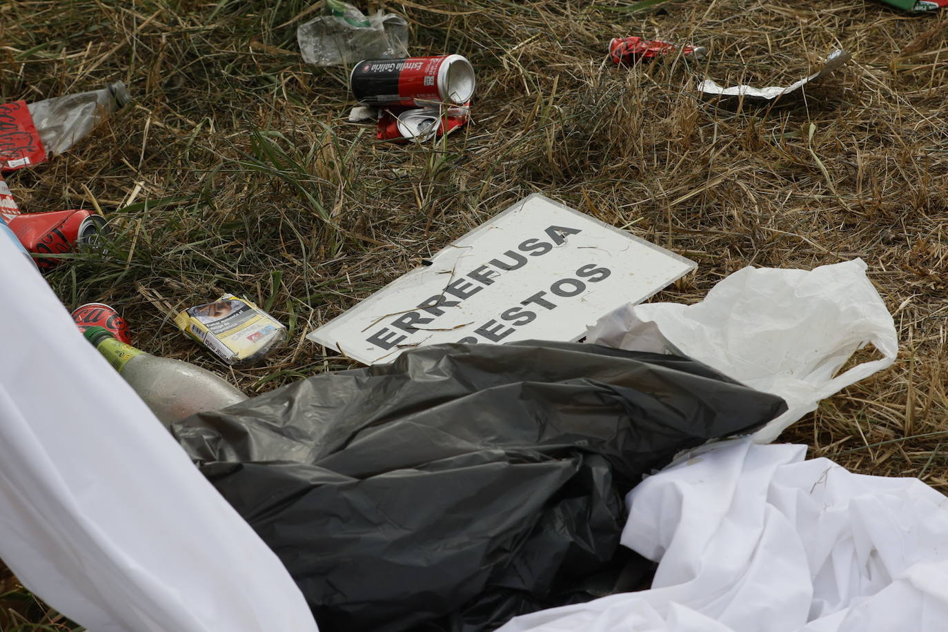 Las imágenes que deja el día después de Paellas