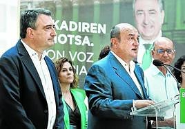 Aitor Esteban y Andoni Ortuzar.